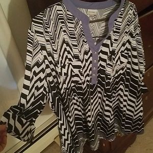Avenue black and white blouse